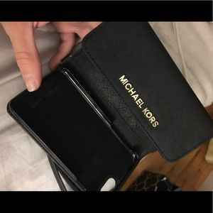 Michael kors wallet case